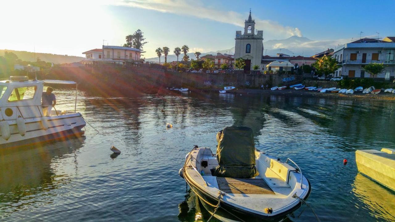 Casa Del Sole "Tra L'Etna E Il Mare" Villa Acireale Exterior photo